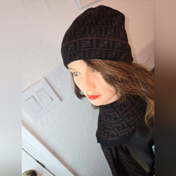 Fendi wool hat. Size S - Picture 4 of 16